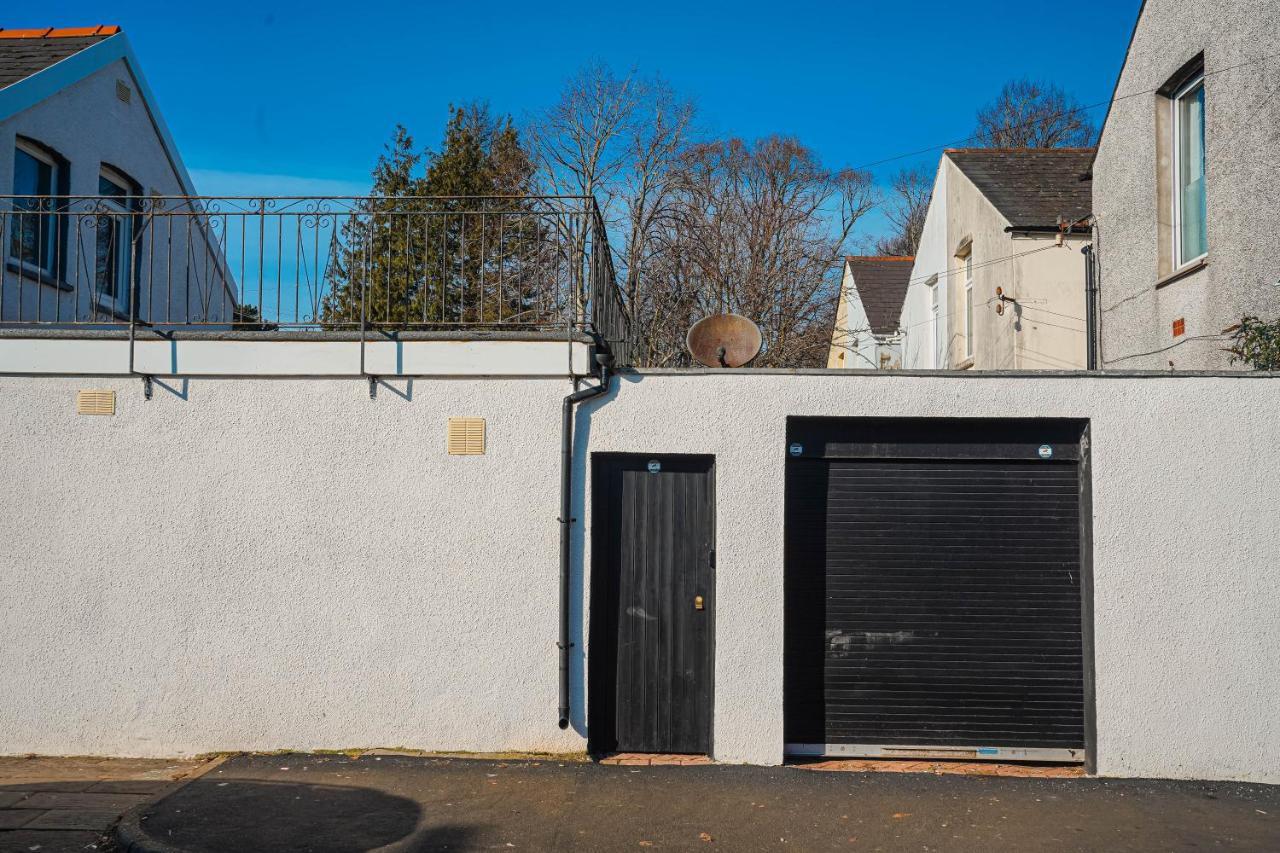 Private And Spacious 2 Bedroom House - Free Parking! Cardiff Eksteriør billede